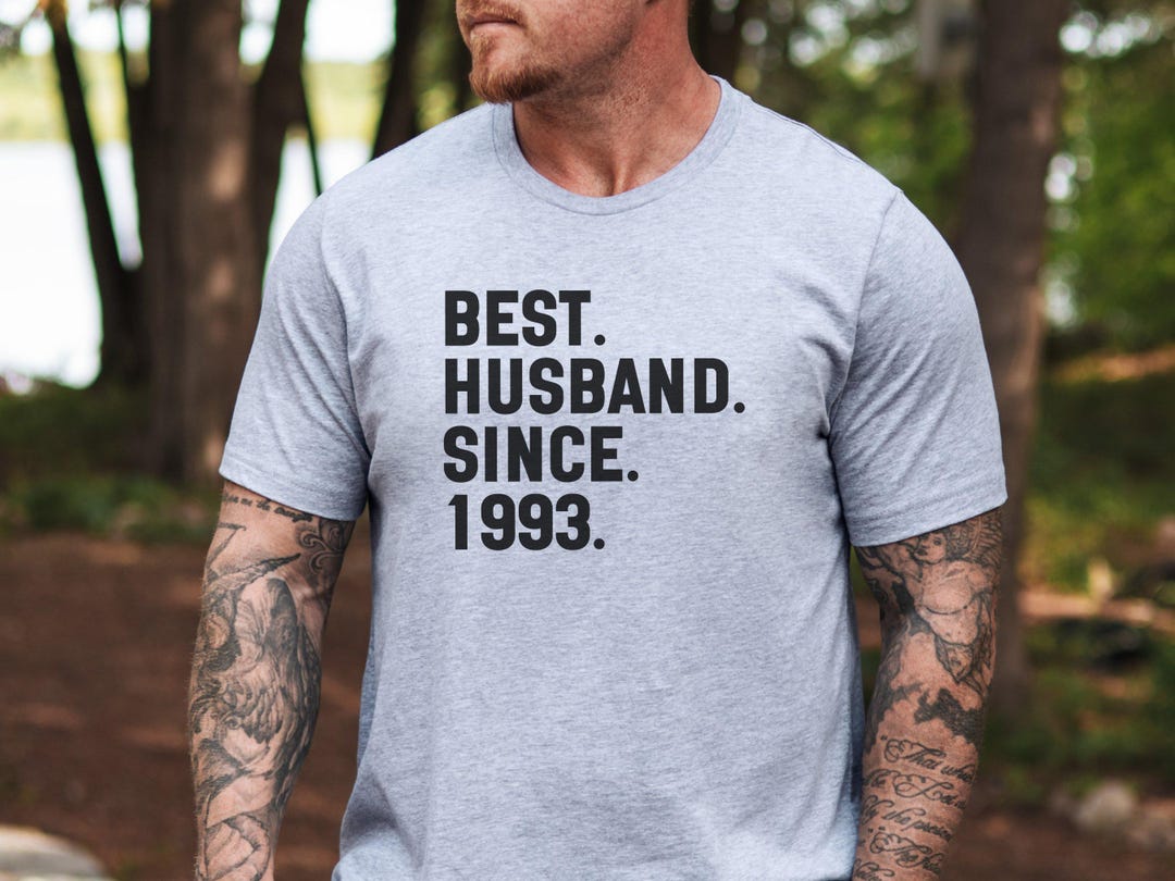 Mens World's Best Husband Since 2007 Anniversary Gift T-Shirt