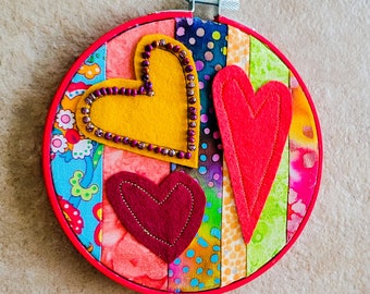 Hearts Aglow Folk Art Wall Heart Décor Fiber Hoop Art Felt Quilted Valentine Gift Art