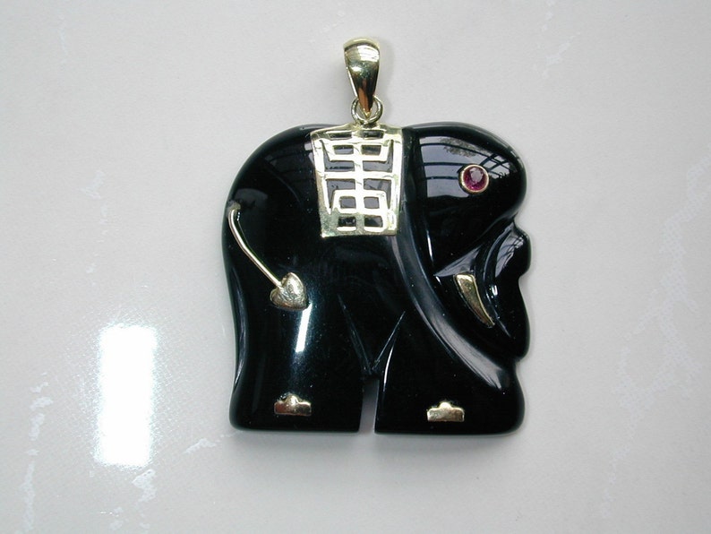 14k Solid Gold Fine Jewelry, Natural Black Onyx Elephant With A Ruby Eye Fine Gemstones Jewelry Pendant YJ3205 image 1