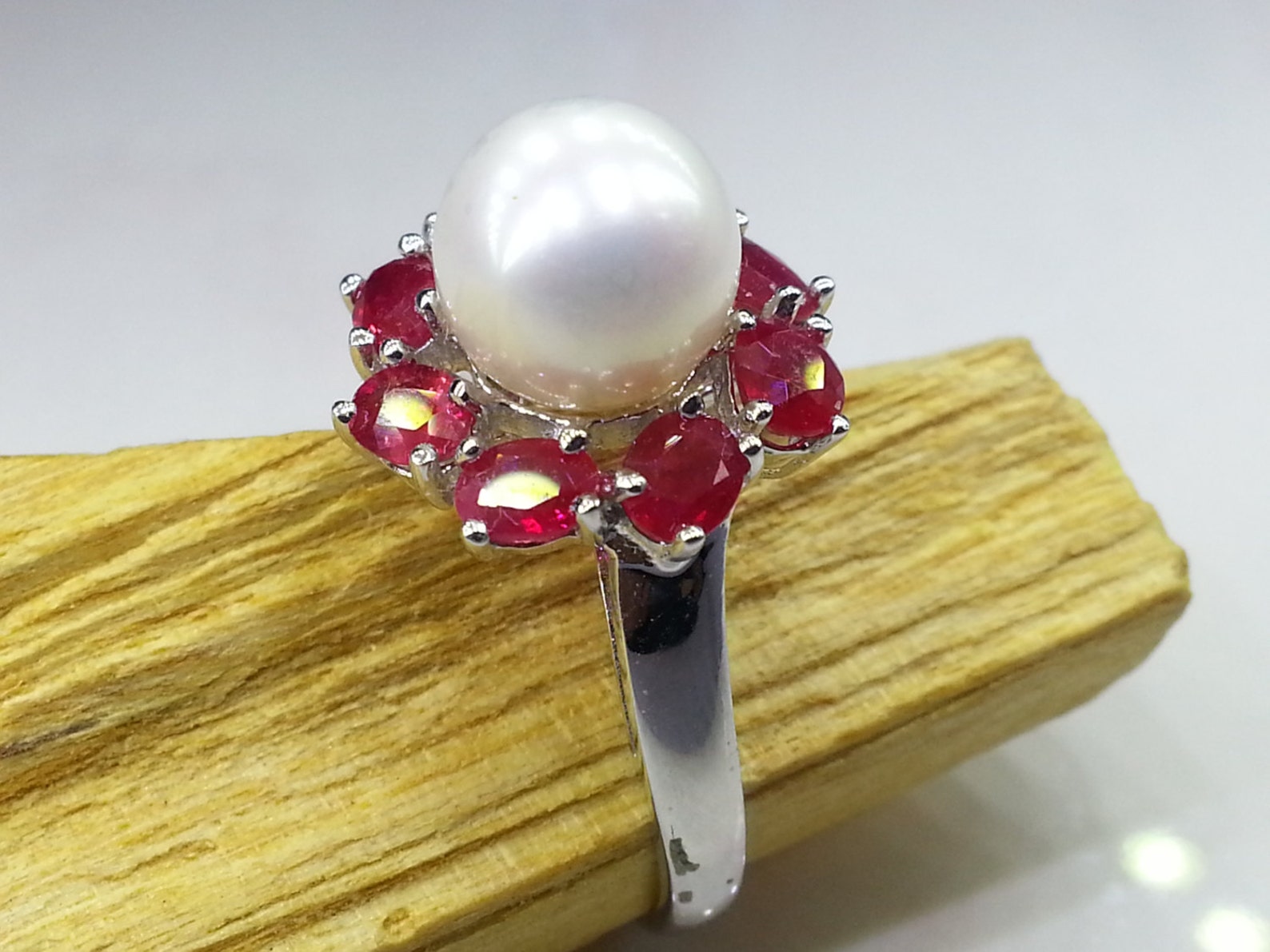 14K Solid White Gold Fine Jewelry Set With White Culture Pearl and Red