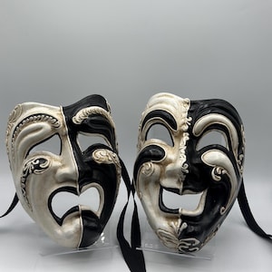 Ensemble de masques de théâtre comédie et tragédie - noir et blanc - Masques déco et masques portables - Masques vénitiens.