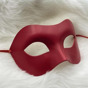 Red leather mask - made of soft leather - masquerade mask - Venetian mask red