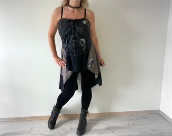 Corset à lacets noir Duster Top Up Vêtements de vélo Style gothique dramatique artistique Grande taille pour femme Haut unique en son genre 2X « JOJO »