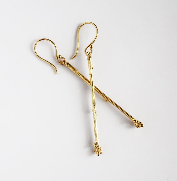 Long Island Oak Twig Earrings, 10K yellow Gold