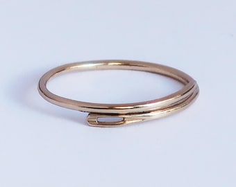 NEW-Thin Brass Sewing Needle Ring