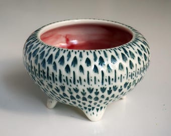 White Porcelain Footed Spice/Salt Bowl/Incense Burner. Carver Pattern with Green and Red Accents -One-of-a-kind