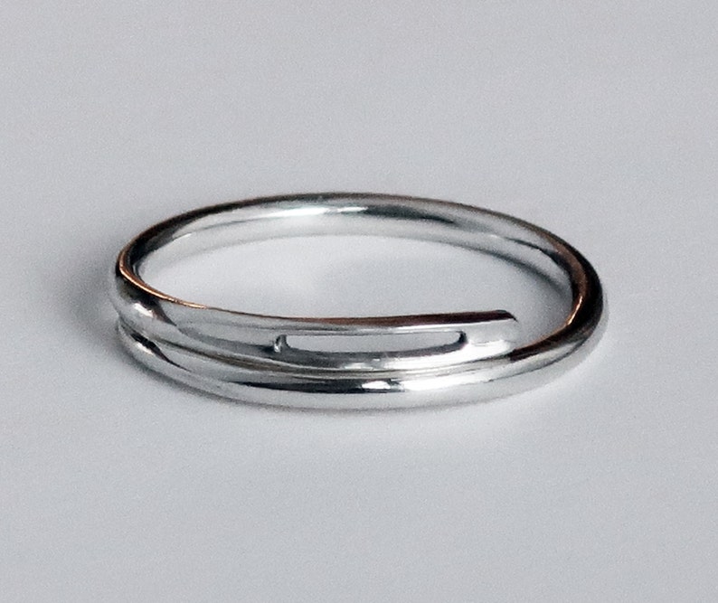 Solid sterling silver Thick Needle Ring image 1