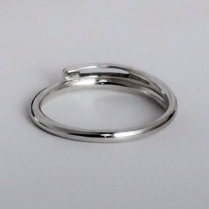 Solid sterling silver Thick Needle Ring image 3