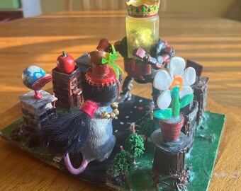 One of One Original Sculpture: Creatures In The City!!!