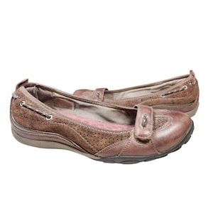 Clarks Brown Leather Mary Jane Slip On Flats Comfort Skimmer Y2K Gorpcore 6.5