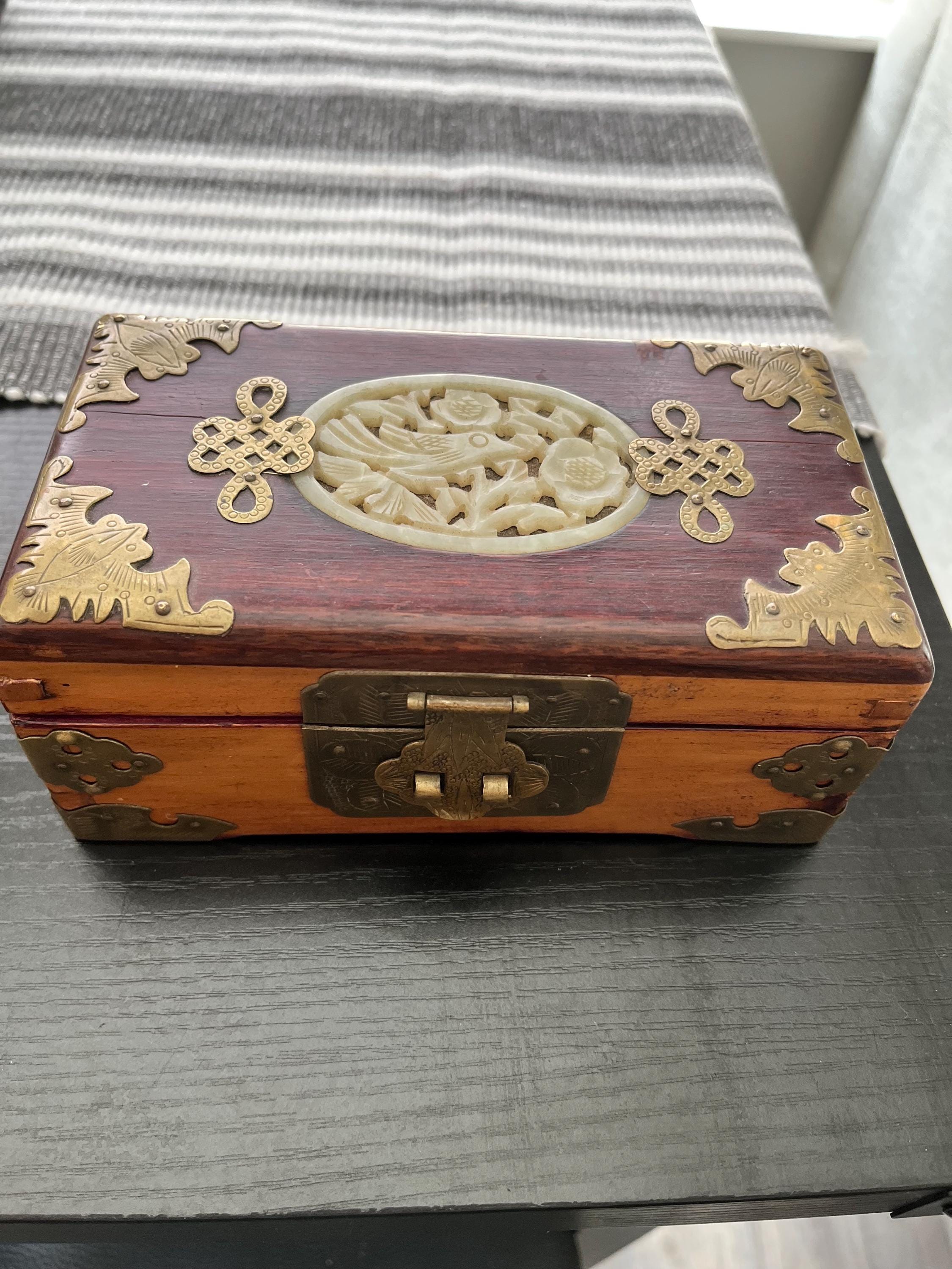 Chinese Shanghai Oriental trinket/ Jewelry Box