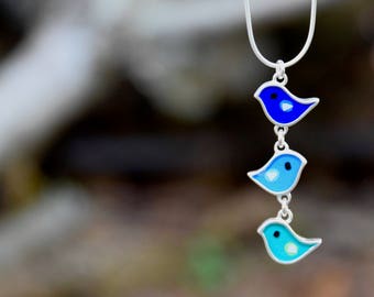 Cascading Birds Necklace,blue green,resin