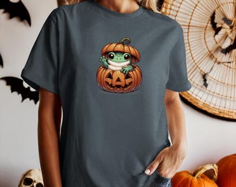 Cute Halloween Pumpkin T-Shirt | Halloween Shirt | Fall Shirt | Pumpkin Shirt | Spooky Shirt | Trick or Treat Shirt | Frog Shirt