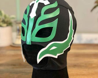 Maschera misteriosa (nera, bianca e verde) da wrestling messicano / Lucha Libre