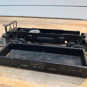 Lionel 3469 Ore Car - O-Gauge Vintage Train - For Parts/Repair