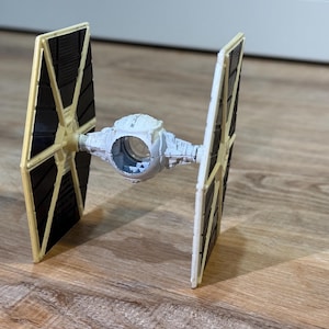 Vintage Star Wars White Imperial TIE Fighter Diecast- 1978 Kenner Toys