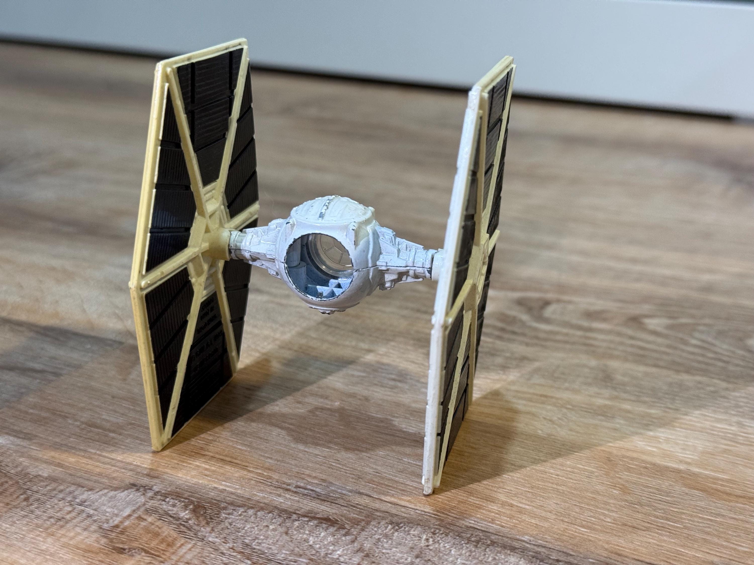 デッドストック【未開封】✨激レア✨ヴィンテージ✨スターウォーズ✨１９８０年 デッドストック【未開封】✨激レア✨ヴィンテージ✨スターウォーズ