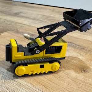 Vintage 1970’s Tonka Mini Front Loader DieCast Metal Toy- Complete, Works, and Excellent Condition