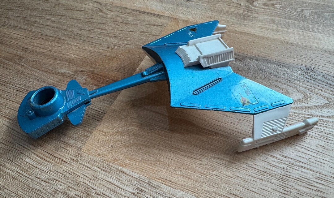 Vaisseau Klingon Battle Cruiser Star trek Dinky Toys de 1977