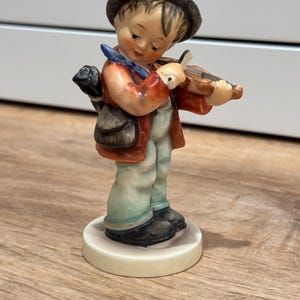 希少 ヴィンテージ フンメル磁器フィギュア 希少 ヴィンテージ フンメル磁器フィギュア