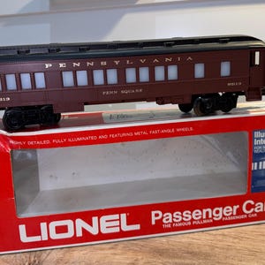Vintage 1975 Lionel 6-9513- O Gauge Penn Square Passenger Car with Original Box- Excellent Condition