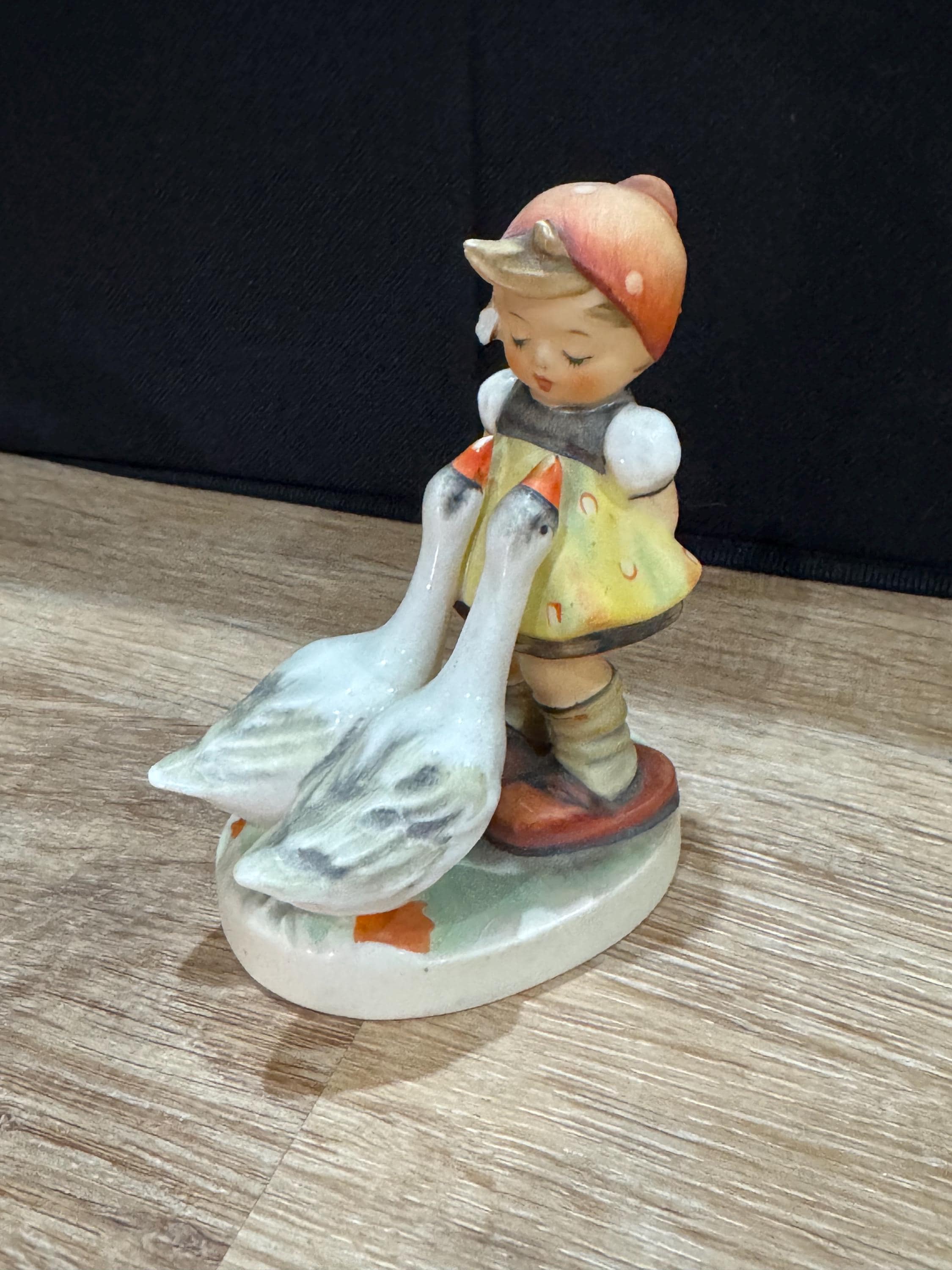 Goebel hummel - Etsy 日本