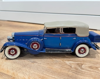 Al Capone's 1930 Cadillac V-16 Touring, Franklin Mint, Diecast, 1