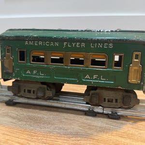 1930s American Flyer Passenger Car 3161: Pre-War O Gauge Train Collectible
