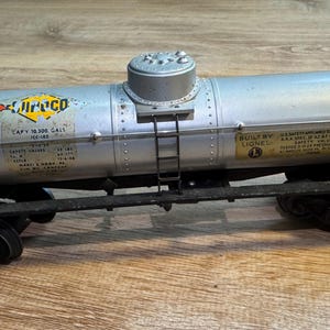 Vintage Lionel No. 955-6 Sunoco Tanker Single Dome Grey D/C 2555