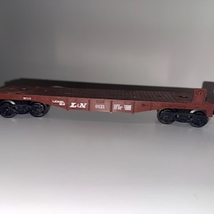 Vintage Lionel 6-9121 O Gauge Louisville und Nashville Flatcar - L & N Braun Flachgutwagen ohne Last - Ausgezeichneter Zustand