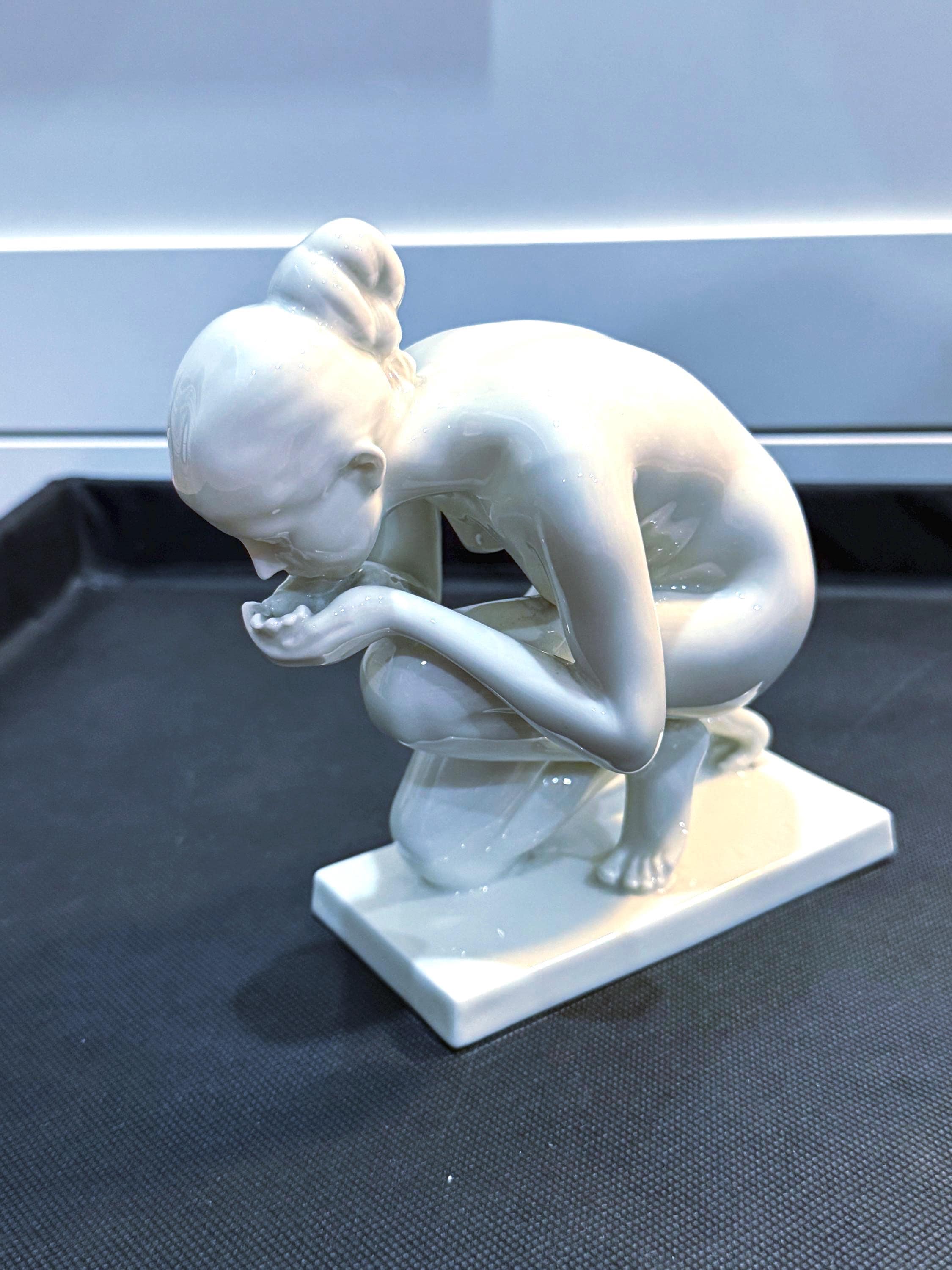 ローゼンタール Woman drinking フィギュリン Rosenthal磁器