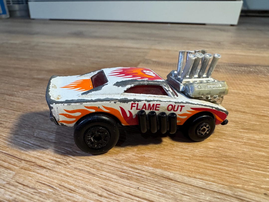 Vintage Matchbox 1972 Flame Out Red Rider White Diecast- Very Good ...