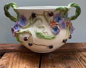 Pottery Bowl With Morning Glory And Berries Handmade By Lark Roderigues, Cachepot Large Collectable American Pottery