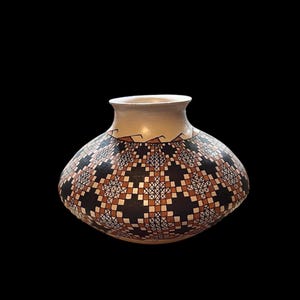Vintage Mata Ortiz Polychrome Signed By Artist, Folkart Handmade / Hand Painted Pottery Ceramic Clay Vase, Mexico