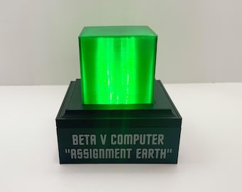 Gary Seven Beta 5 Computer Remote Cube with Sound Activated Lights.  Trek TOS Inspired