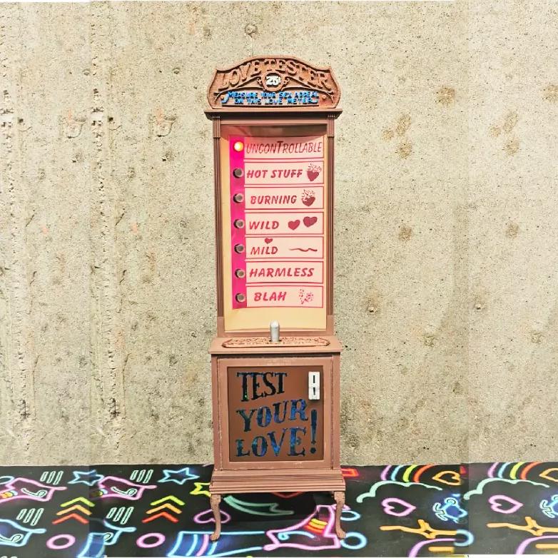 Love Tester. Functional. Sixth Scale / 1:6 Scale. Displays