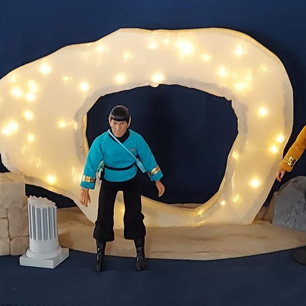 Guardian of Forever Light-up LED.  10 Inches Tall.  TOS Trek
