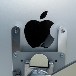 タイムセール！APPLE Studio Display VESA mount Amazon.com: HEHELISAIL Vesa Monitor Arm Mounting Kit Vesa