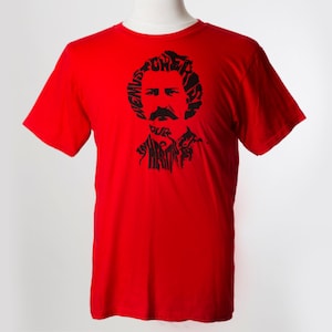 Camiseta Louis Riel | Serigrafia impressa à mão, serigrafia, camiseta gráfica, citação