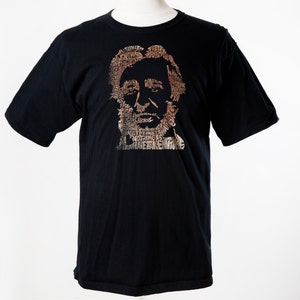 Henry David Thoreau Camiseta de <br> Entrega Rápida? Citação de camiseta gráfica impressa em serigrafia à mão