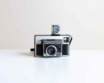 Appareil Photo Vintage Kyron 126X - Format 126 - Singapour Années 70 - Testé