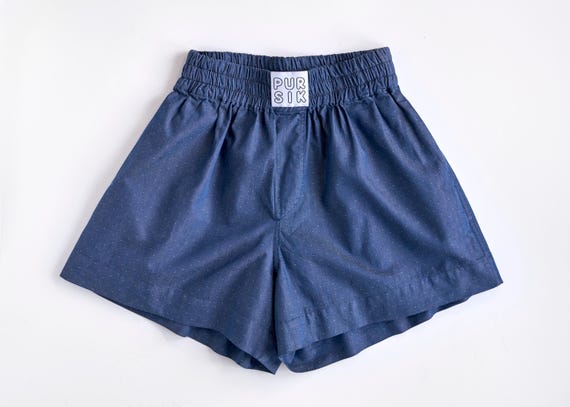 Short boxer shorts made of denim chambray – dark blue unisex shorts with woven dots – gender-neutral & sustainable 01/012/K/1