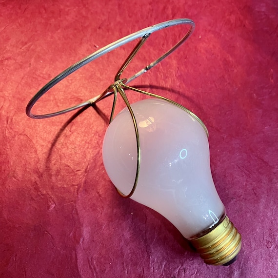 4" Clip Top Lampshade Hardware: Edison Bulb Clip-On