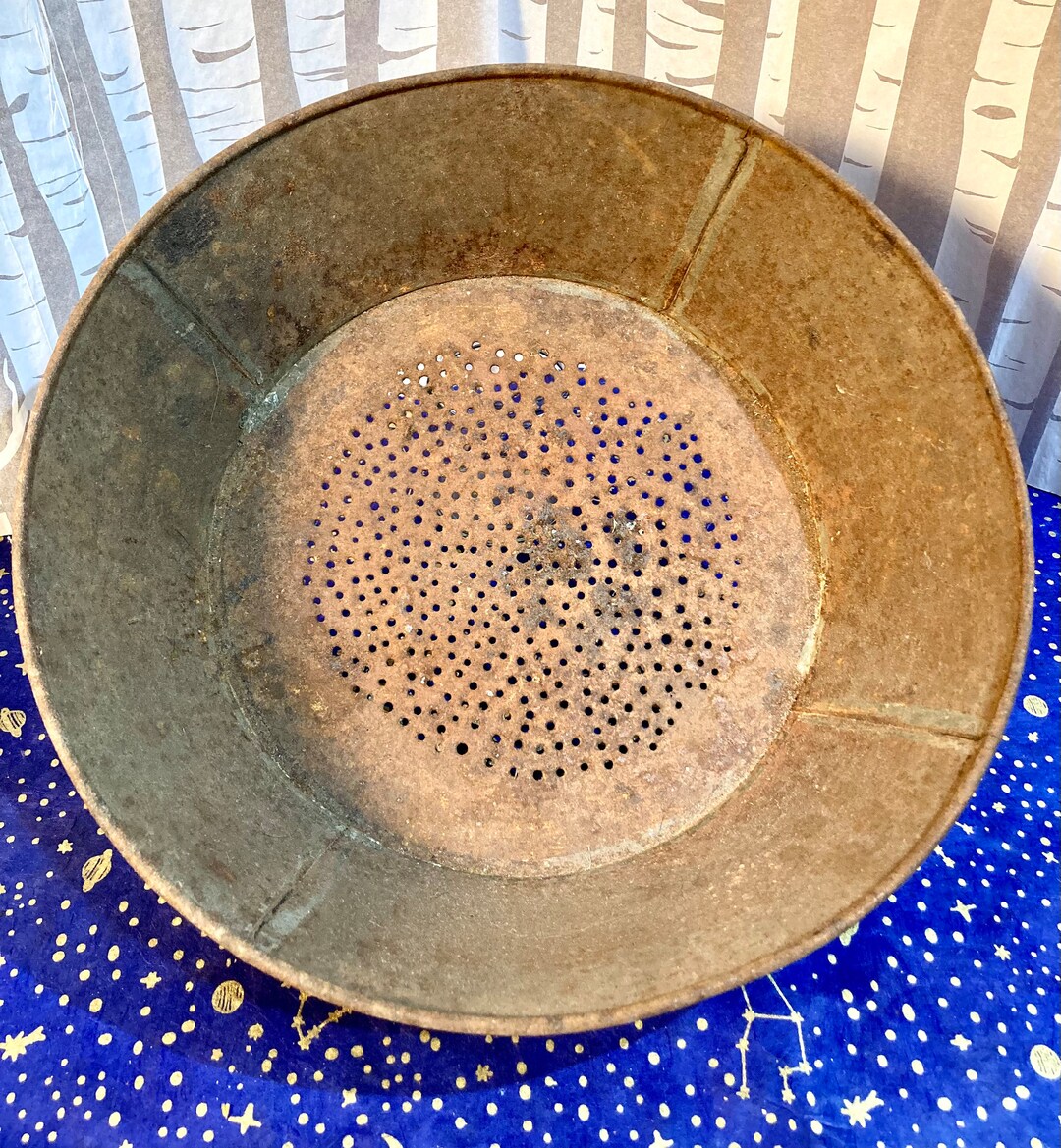 Primitive Colander, Vintage Tin Kitchenware, Rusty Sieve, Cottage Style