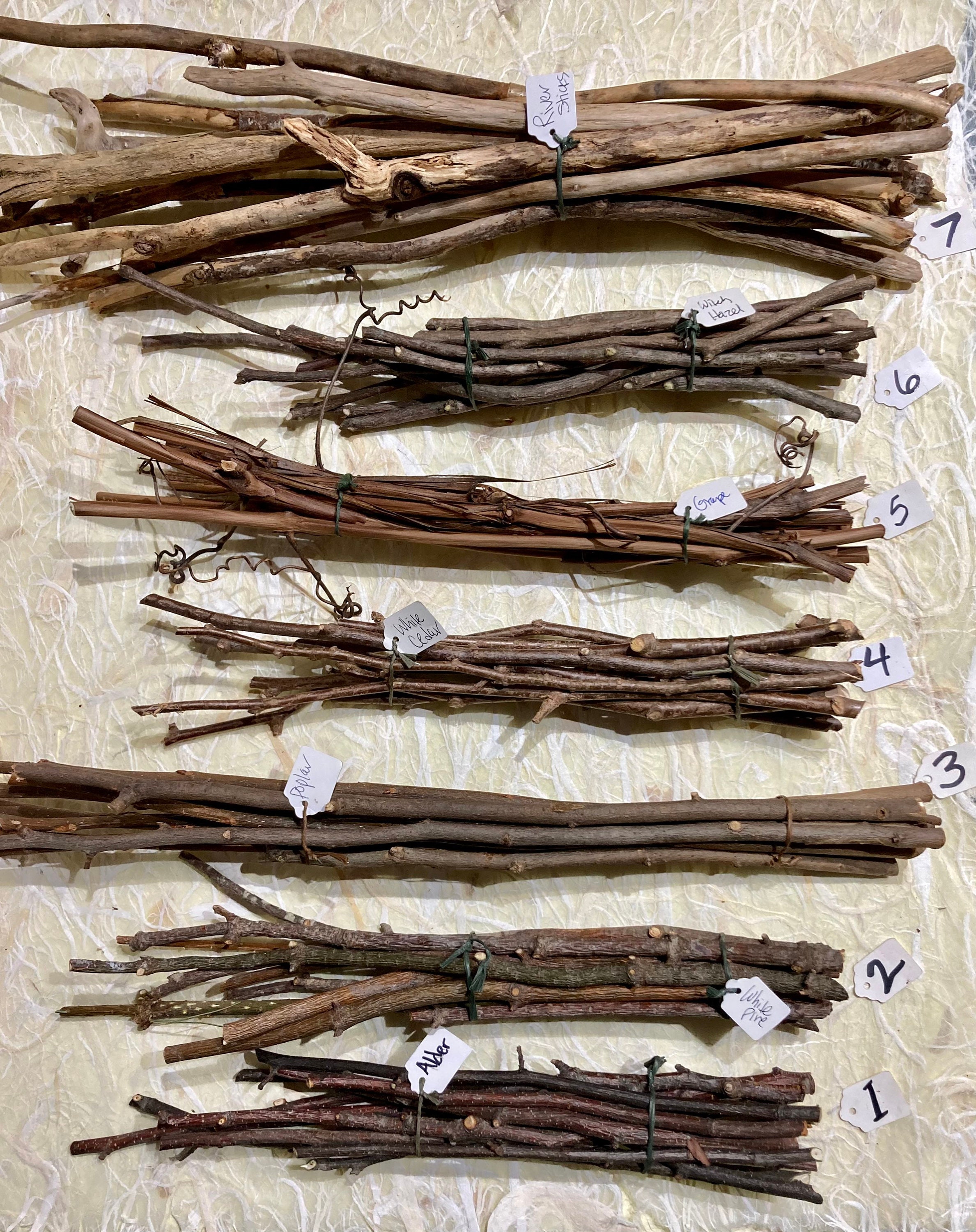 15 X 90cm Long Natural Hazel Wood Sticks Bark Wood Whips Withies for Craft  Art Decoration Weaving 