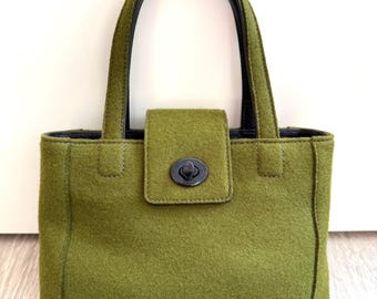 COACH Vintage XL Duffle Feed Sac Large Bucket Bag in Rare
