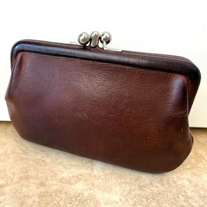 Kisslock Coach Coin Purse - Etsy