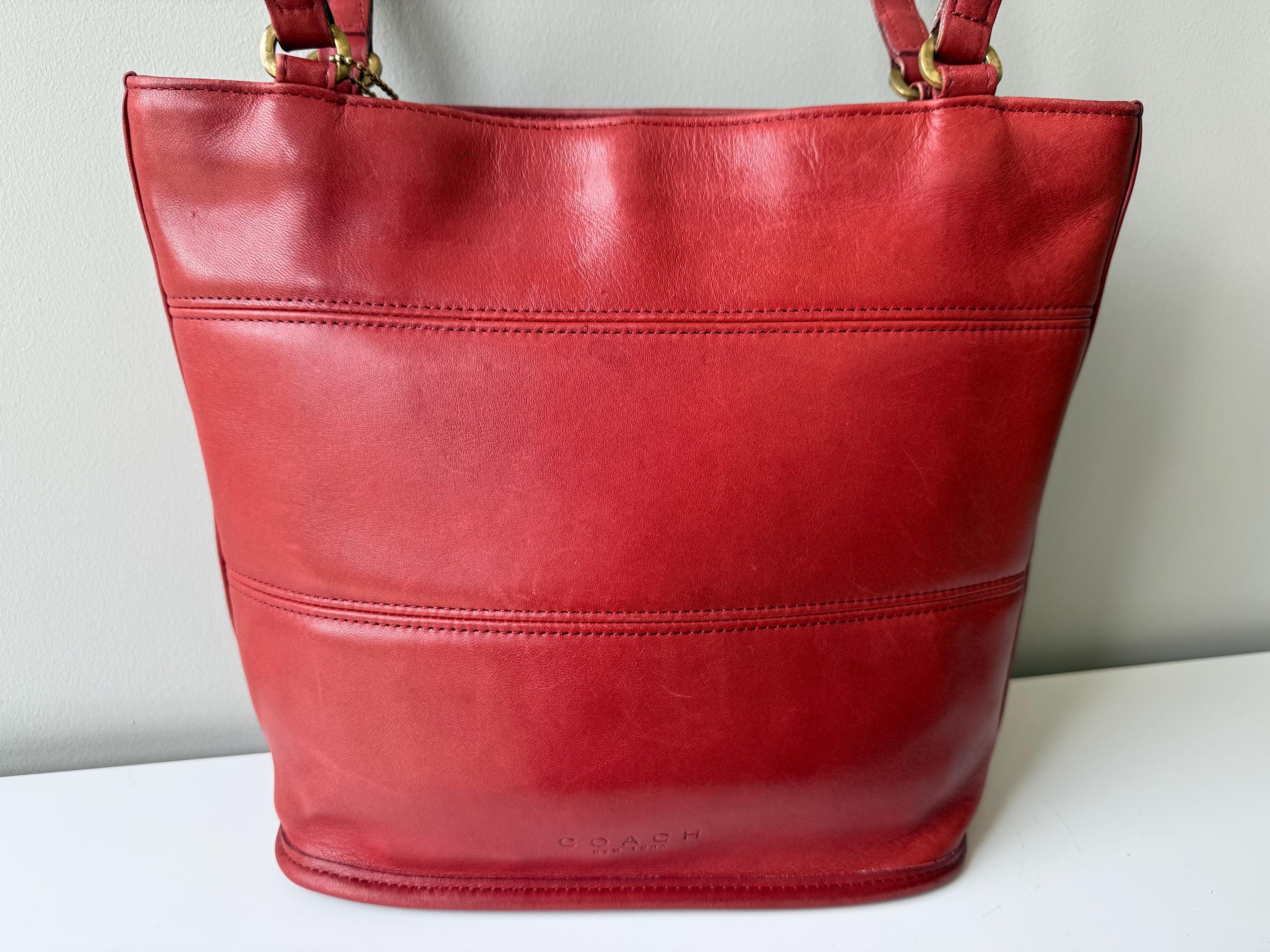 バッグ OLD COACH Large tote bag RED NEW Coach 1990's Vtg Red Leather LG Legacy Zip Satchel Tote