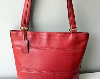 バッグ Coach Legacy Red Leather Tote 10738 Coach Legacy Washed Red Satchel/Tote With Tassel and Zip Top