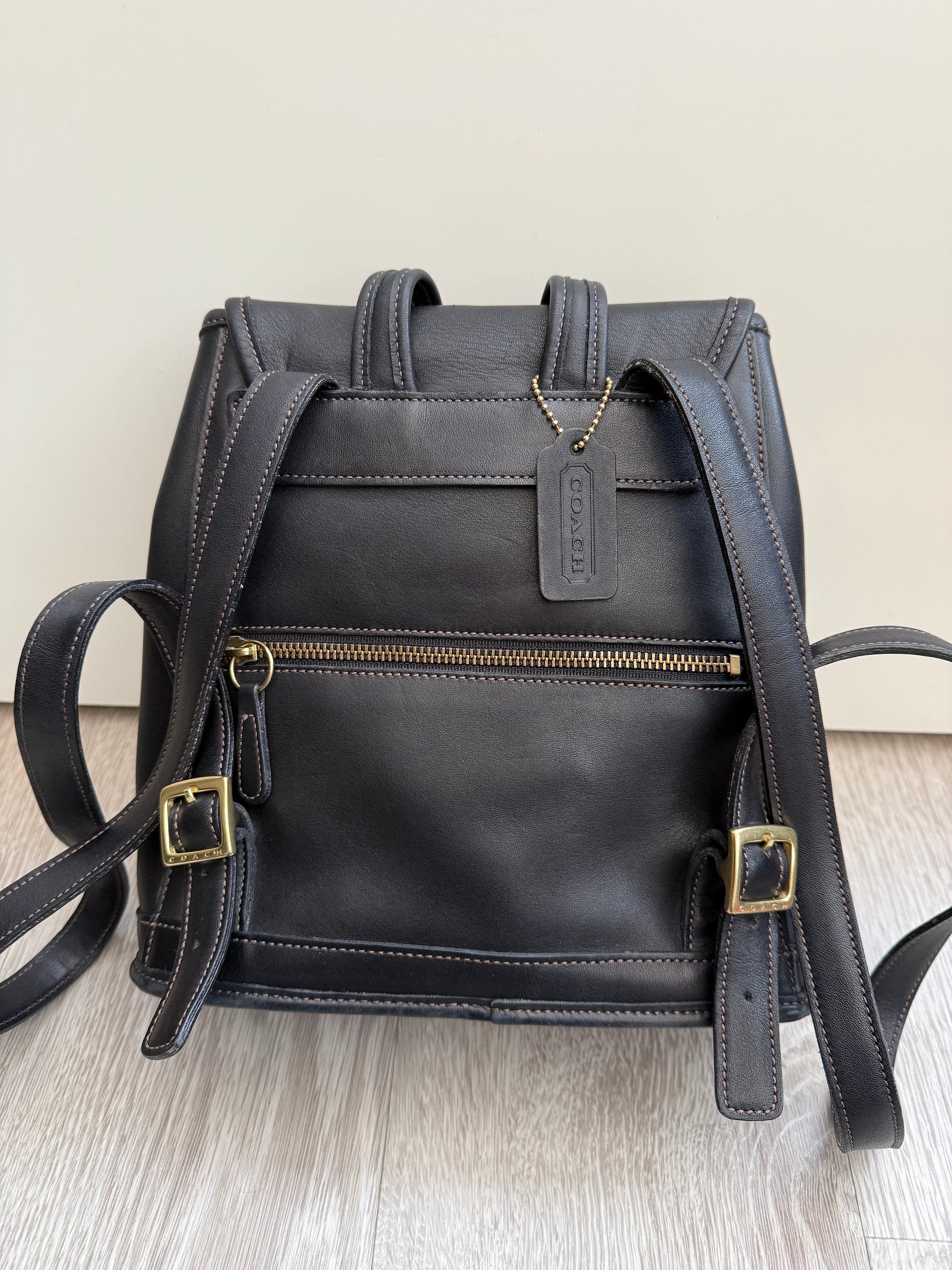 COACH Vintage Drawstring Flap Daypack rucksack Backpack Bag